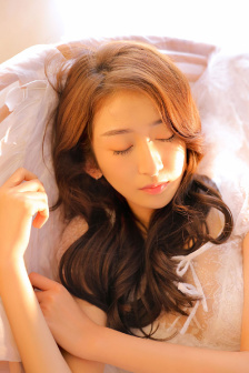 无痕冰丝美女
